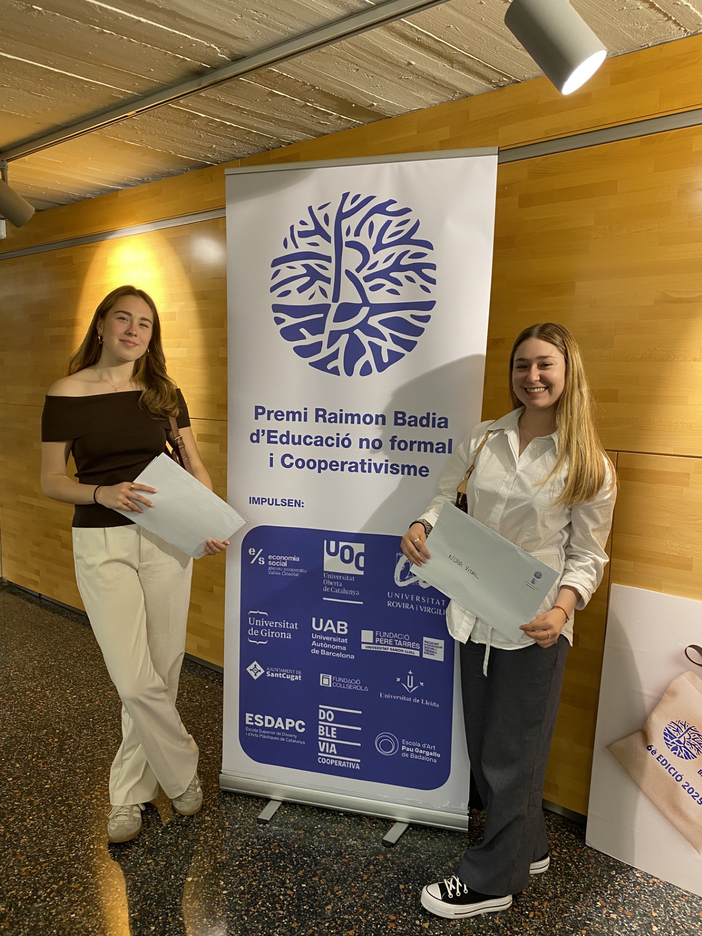 Finalistes a Premis Ramon Badia